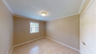 710 Llano Pl in College Station, TX - Building Photo - Building Photo