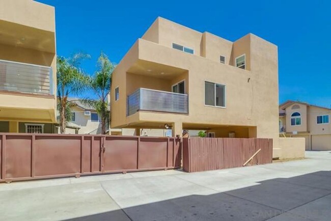 property at 4327 38th St