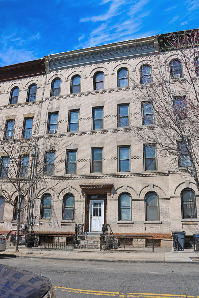 1567 Dekalb Avenue in Brooklyn, NY - Building Photo - Building Photo