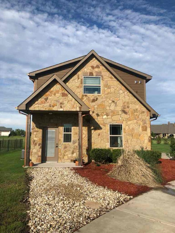 property at 1640 Winding Creek Ln