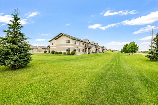 Pleasant Court Apartments in Park Rapids, MN - Building Photo - Building Photo