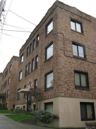 2317 10th Ave E, Unit 106 in Seattle, WA - Foto de edificio