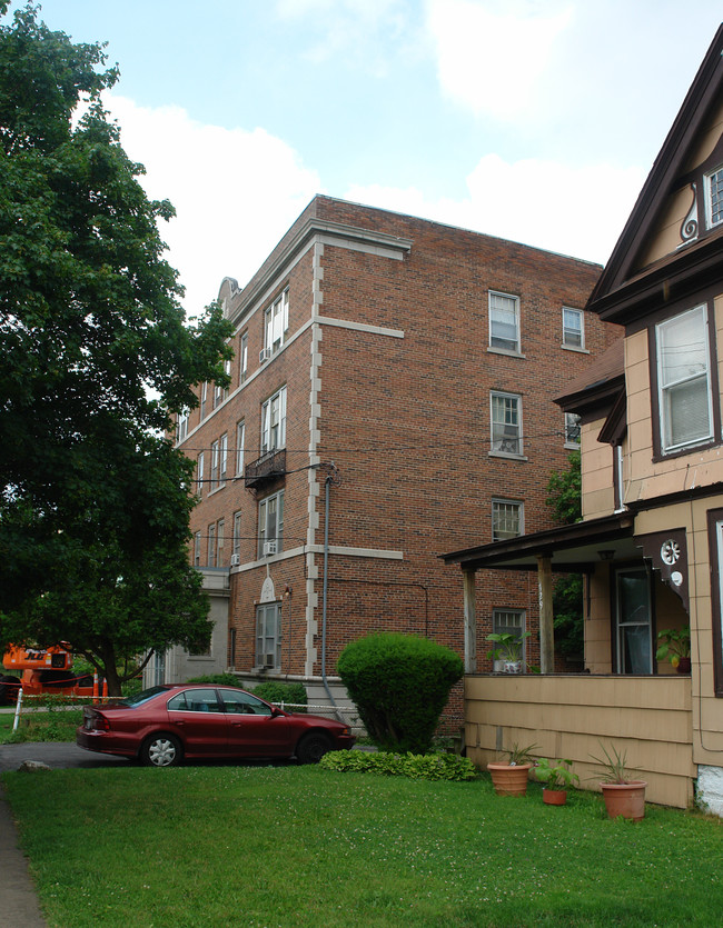 Roxy in Syracuse, NY - Foto de edificio - Building Photo