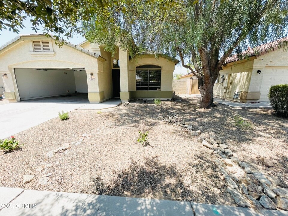 542 N 169th Ave in Goodyear, AZ - Building Photo