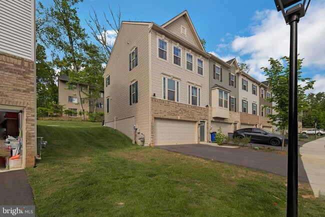 property at 19537 Sol Pl