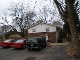 1181 Shawano Ave Apartments