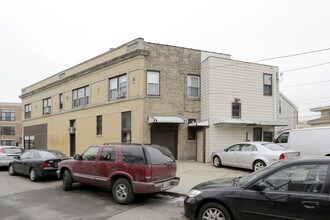 3435 N Milwaukee Ave in Chicago, IL - Building Photo - Building Photo