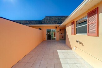 170 Boca Ciega Point Blvd S in St. Petersburg, FL - Building Photo - Building Photo