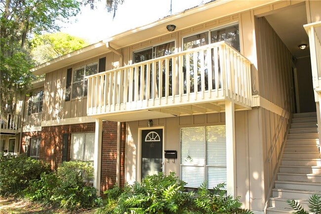 property at 800 Mallery St