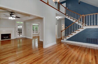 801 Brightwood Ln in Matthews, NC - Building Photo - Building Photo