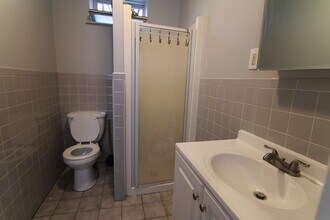 1629 Dyre St, Unit B3 in Philadelphia, PA - Foto de edificio - Building Photo