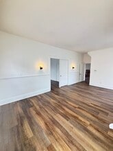 42 N State St in Ephrata, PA - Building Photo - Building Photo