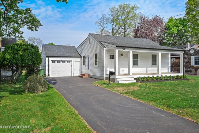 property at 57 Villa Pl
