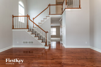 1870 Oak Wind Ln NE in Buford, GA - Building Photo - Building Photo