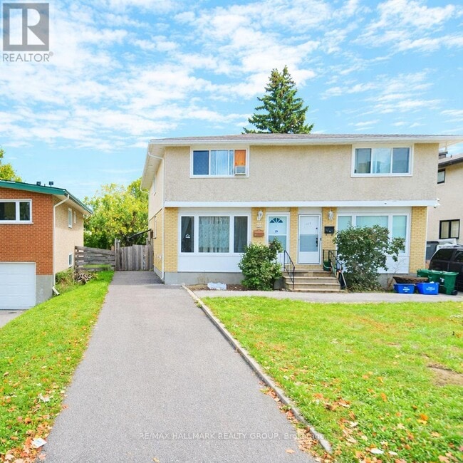 property at 1427 Bellamy St