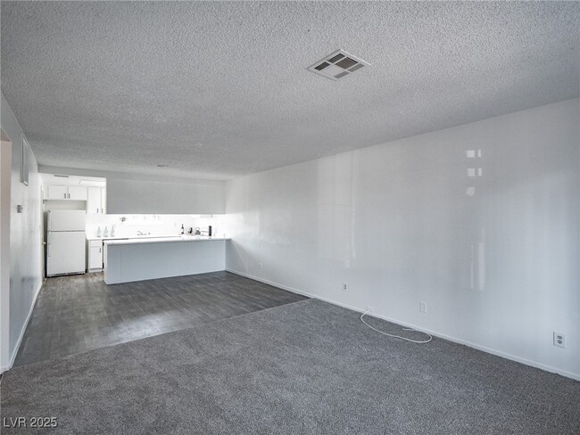 property at 4768 W Sand Creek Ave