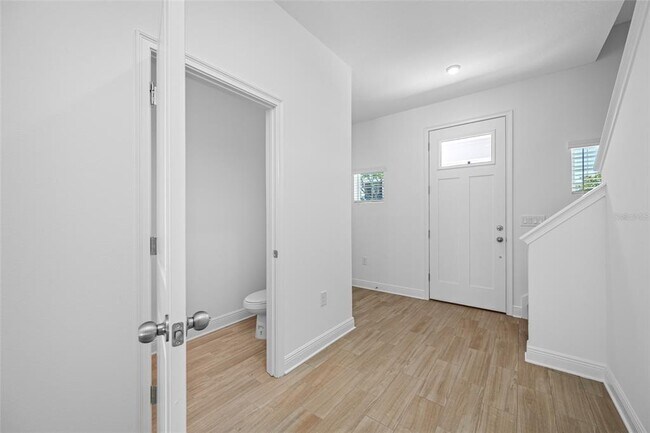 4731 W Trilby Ave in Tampa, FL - Building Photo - Building Photo