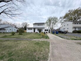 315 Park Ave in Cinnaminson, NJ - Building Photo