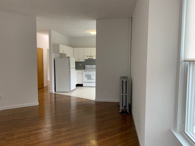 148 Oxford St, Unit 2 in Somerville, MA - Building Photo - Building Photo