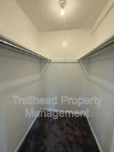 8440 Newton St in Overland Park, KS - Building Photo - Building Photo
