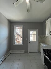 426 Kennedy Blvd, Unit 1 in Bayonne, NJ - Building Photo - Building Photo