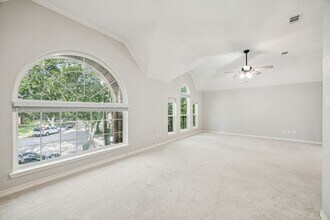 16802 Willow Bend Ct in Sugar Land, TX - Building Photo - Building Photo