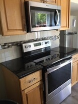 136 Arana Dr in Martinez, CA - Building Photo