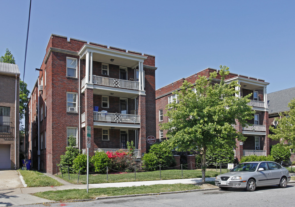 The Westover in Norfolk, VA - Building Photo