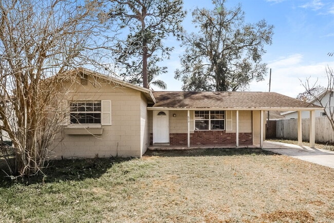 property at 670 Hibiscus Rd