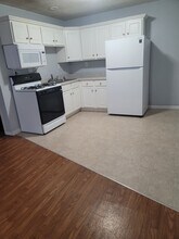 891 Brian Ln, Unit All-Inclusive Apartment in Forest Park, GA - Building Photo - Building Photo