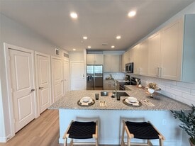 1610 Campbell Rd in Houston, TX - Building Photo