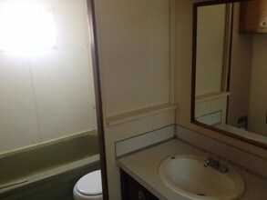 2160 Washington St in Canon City, CO - Building Photo - Building Photo