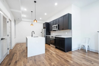 2229 N 33rd St in Philadelphia, PA - Building Photo - Building Photo