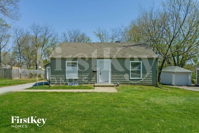 property at 7620 Sni a Bar Rd