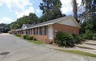 Camellia Knoll in Tallahassee, FL - Foto de edificio - Building Photo