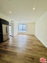 919 S Harvard Blvd in Los Angeles, CA - Building Photo - Building Photo