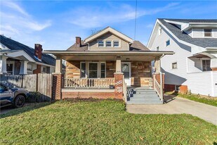 3510 W 125th St in Cleveland, OH - Building Photo