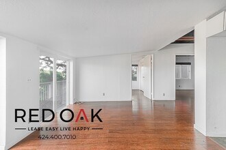 476 Crane Blvd in Los Angeles, CA - Building Photo - Building Photo