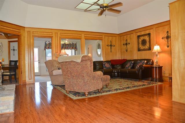 2713 N Spring Dr in Richardson, TX - Building Photo - Building Photo