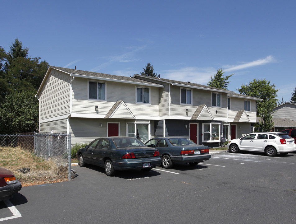 Briarwood East Apartments in Portland, OR - Foto de edificio