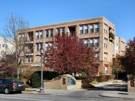 660 N 2nd St Apartamentos