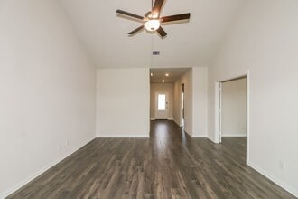 428 Polly Grv Dr in Katy, TX - Building Photo - Building Photo