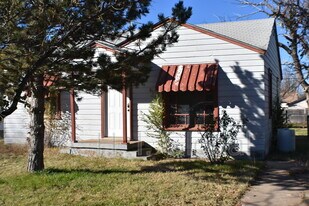 1916 S Seminole St in Amarillo, TX - Building Photo