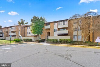 19413 Brassie Pl in Montgomery Village, MD - Building Photo - Building Photo