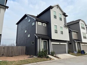 11905 Primrose Creek Trail in Houston, TX - Building Photo - Building Photo