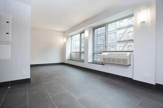 164 Attorney St in New York, NY - Building Photo - Building Photo