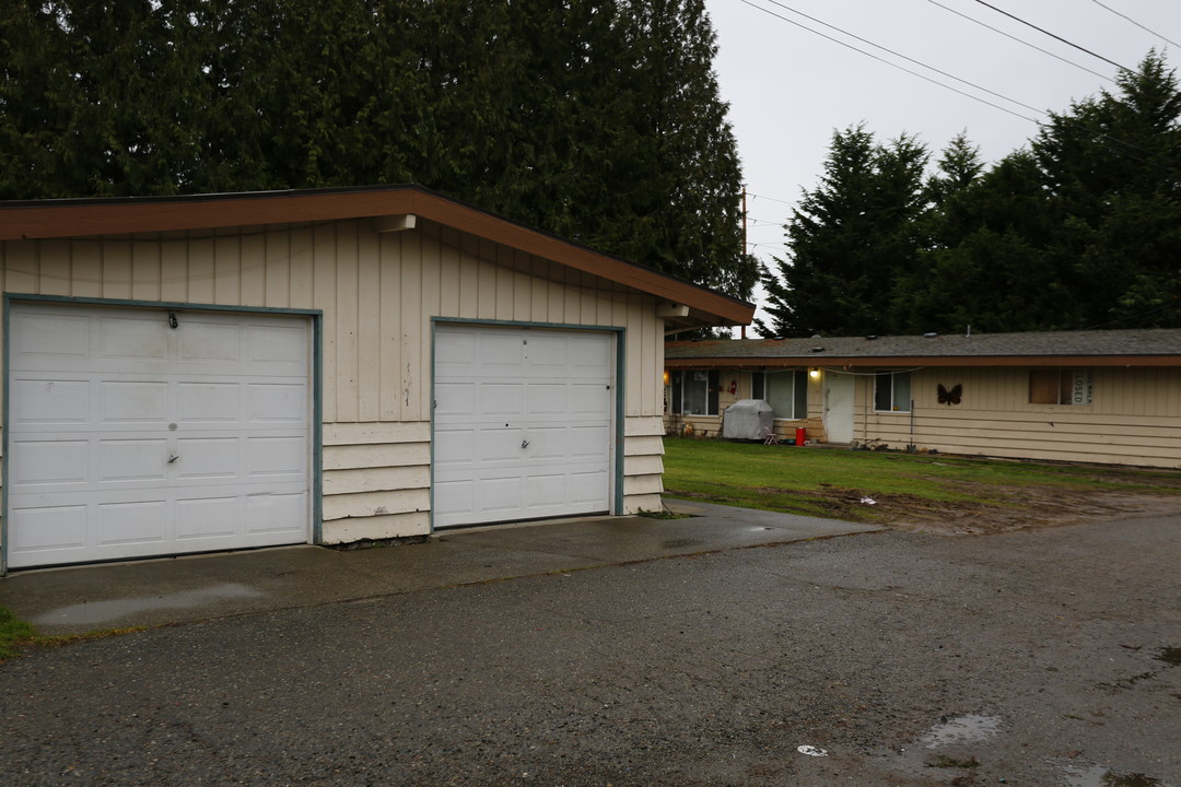 28815 17th Pl S in Federal Way, WA - Building Photo