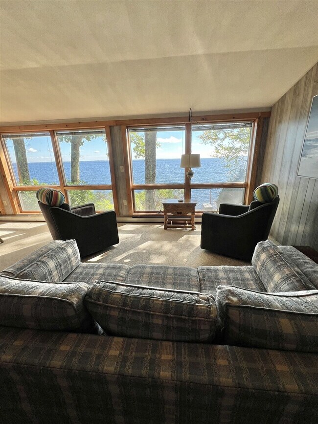 120 Safe Harbour Rd in Sebago, ME - Building Photo - Building Photo
