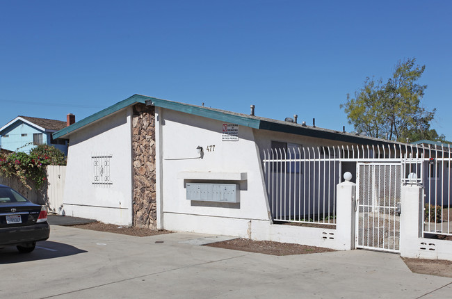 475-477 Blackshaw Ln in San Ysidro, CA - Building Photo - Building Photo