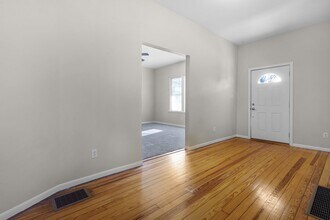 6749 Plateau Ave, Unit 1F in St. Louis, MO - Building Photo - Building Photo